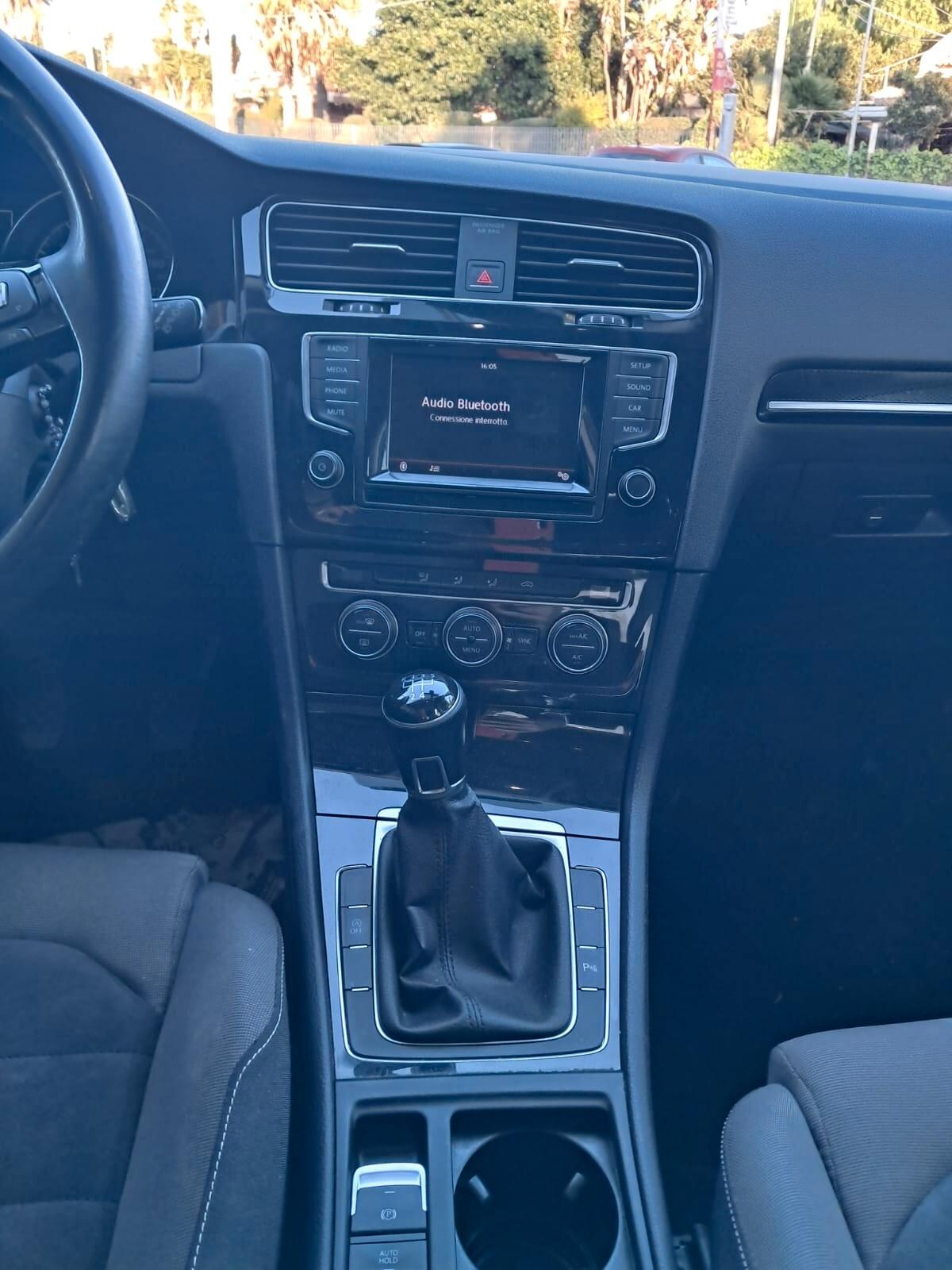 Volkswagen Golf Business 1.6 TDI 5p. Highline BlueMotion Technology