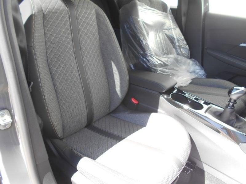 Peugeot 208 100 5p Allure Finanziato