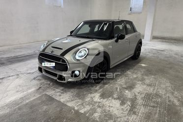 MINI Mini 2.0 Cooper S 5 porte