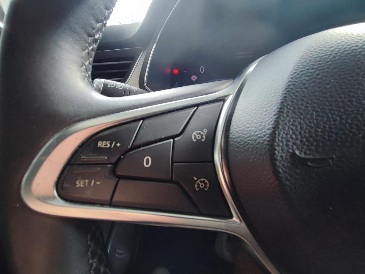 Renault Captur Plug-in Hybrid E-Tech 160 CV Initiale Paris