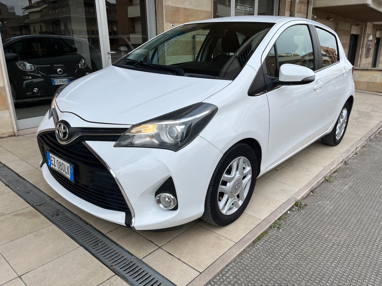 Toyota Yaris 1.0 5 porte