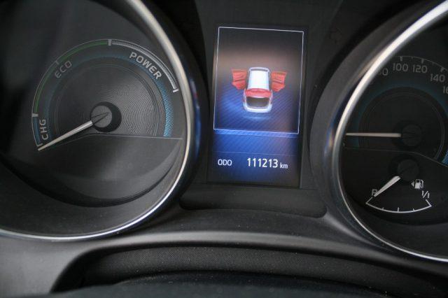 TOYOTA Auris Touring Sports 1.8 Hybrid Business