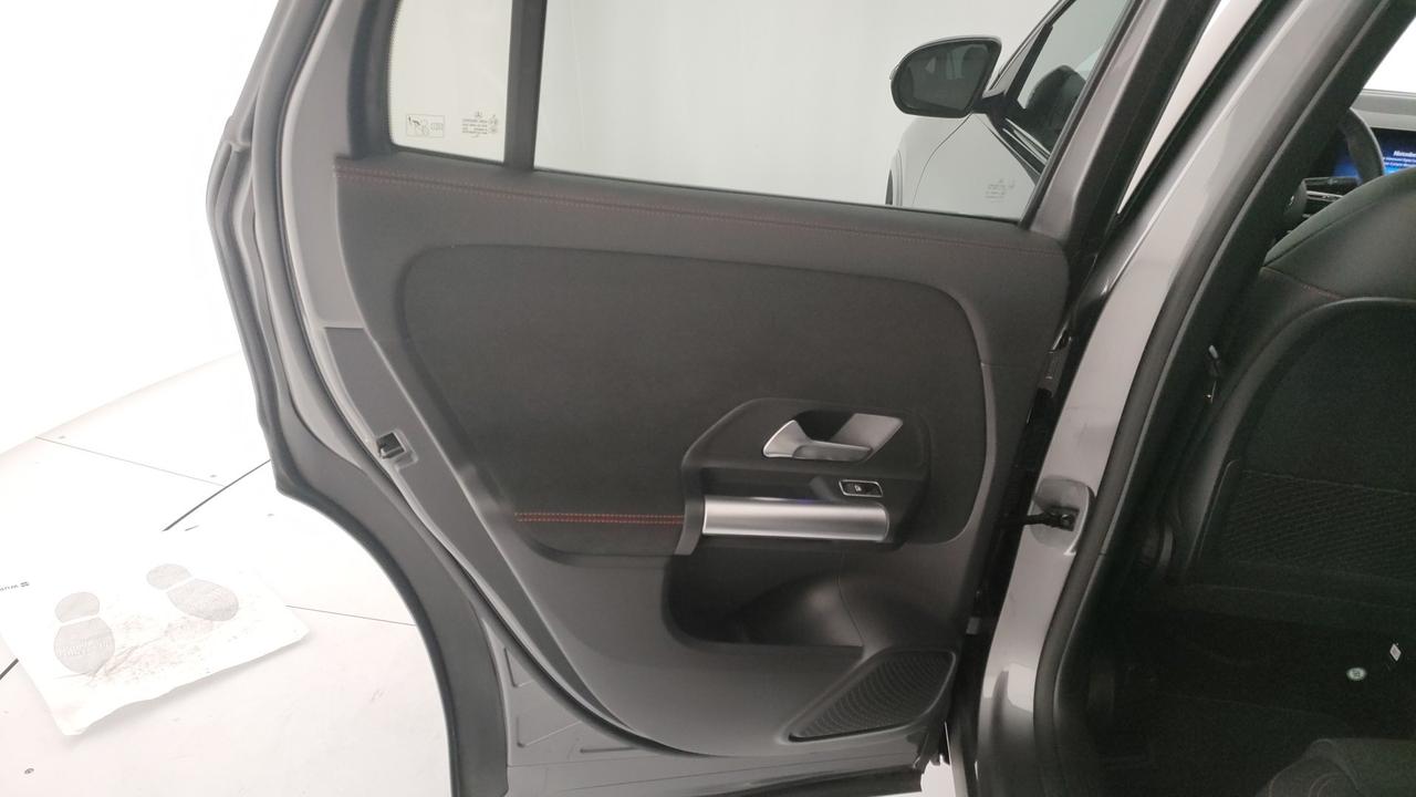 Mercedes-Benz GLA-H247 2023 - GLA 200 d AMG Line Advanced Plus auto