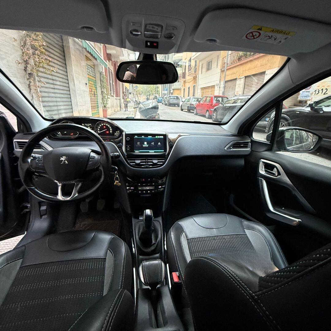Peugeot 2008 PureTech - 82Cv