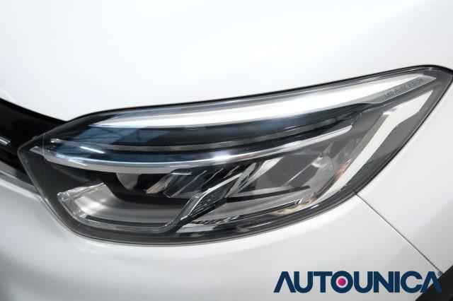RENAULT Captur DCI 8V 90 CV BUSINESS NEOPATENTATI FARI LED