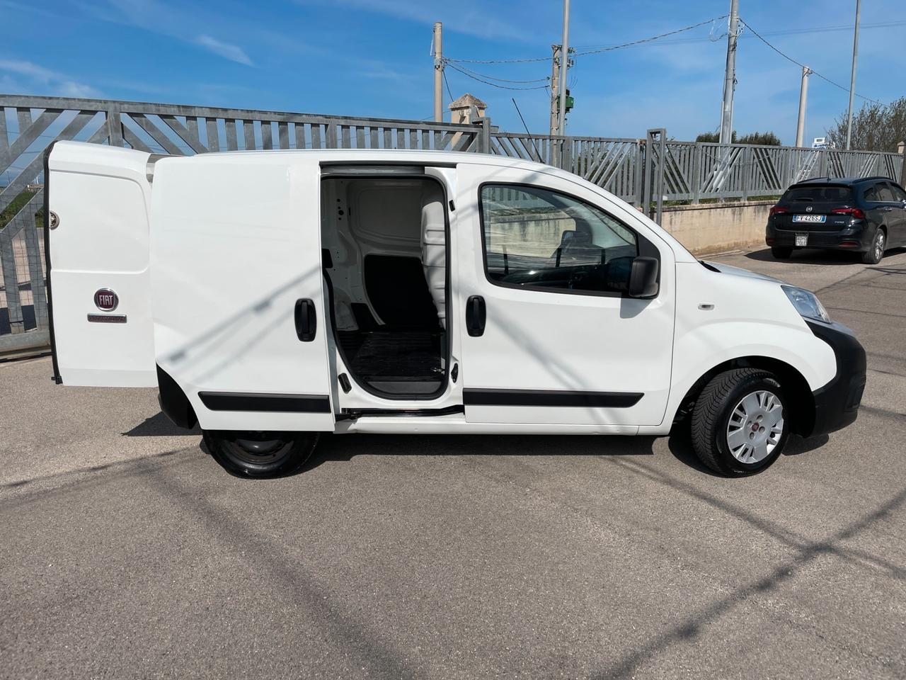 Fiat Fiorino Fiat Fiorino Cargo 1.3 M-Jet 80cv - NAVIGATORE