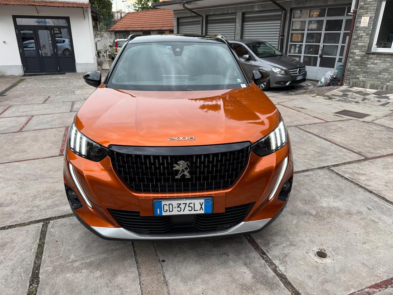 Peugeot 2008 PureTech 130 S&S Active Pack GT