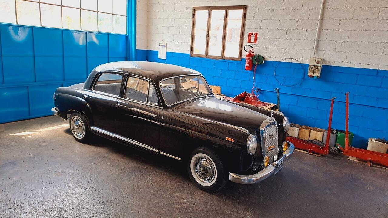 Mercedes 190 PONTON 6 cilindri