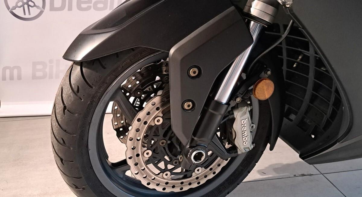 Kymco AK 550 Uniproprietario