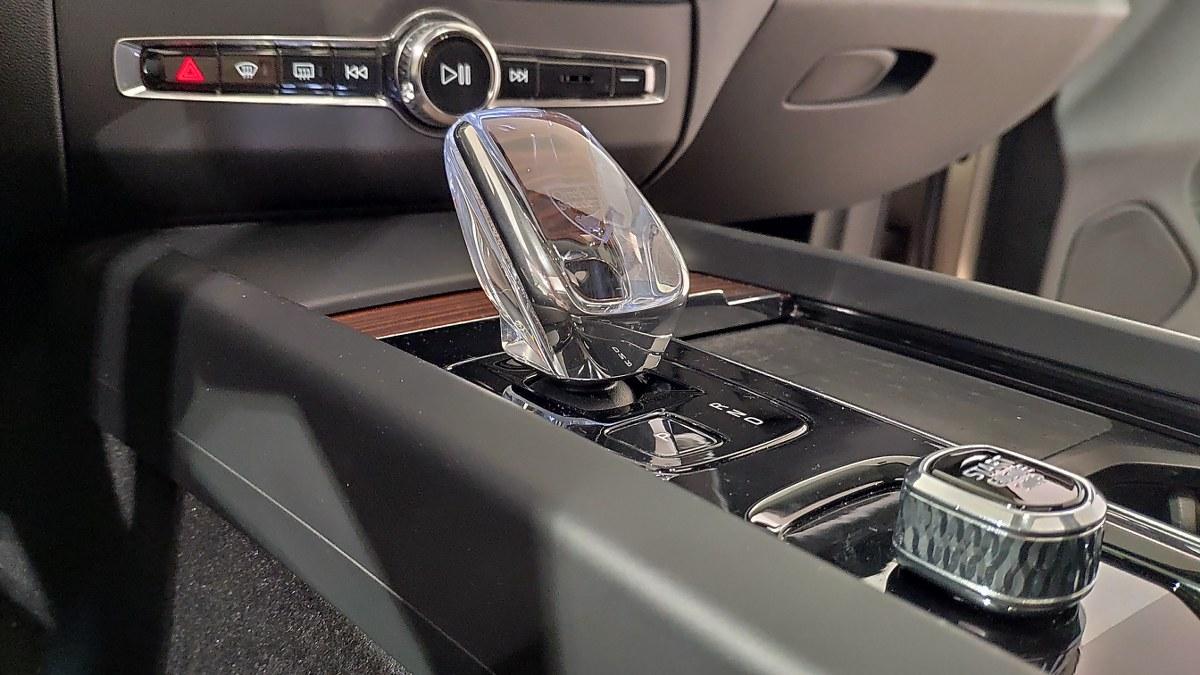 VOLVO Xc60 B4 Mild Hybrid (D) Awd Automatico Ultimate Bright