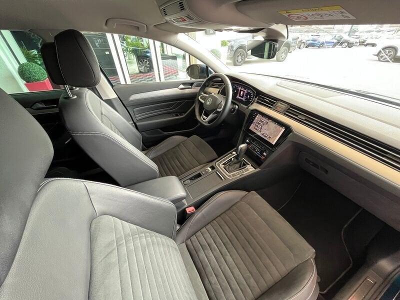 Volkswagen Passat Variant 2.0 TDI Executive 4Motion 200 CV DSG