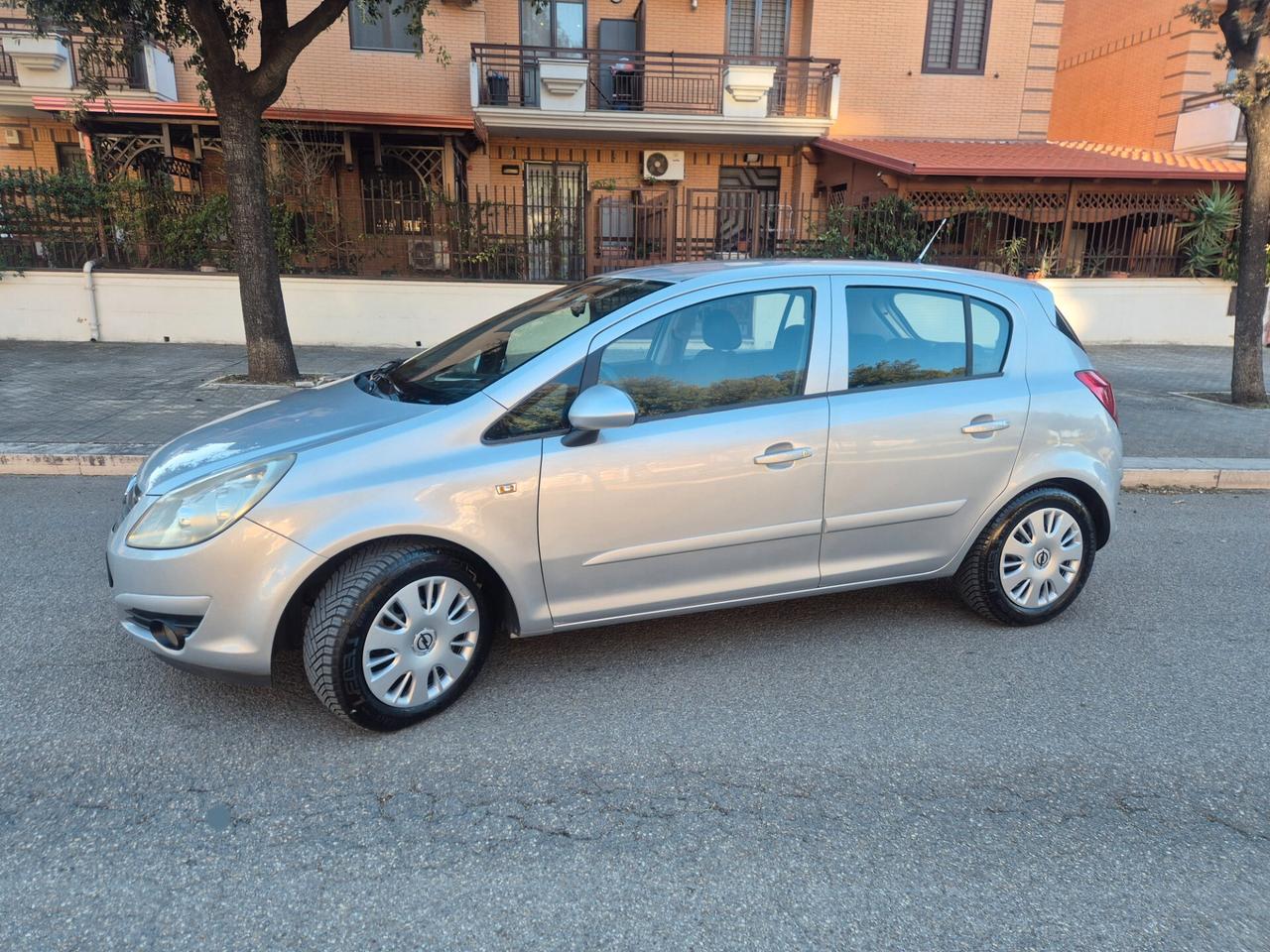 Opel Corsa 1.2 5 porte Enjoy anno 07