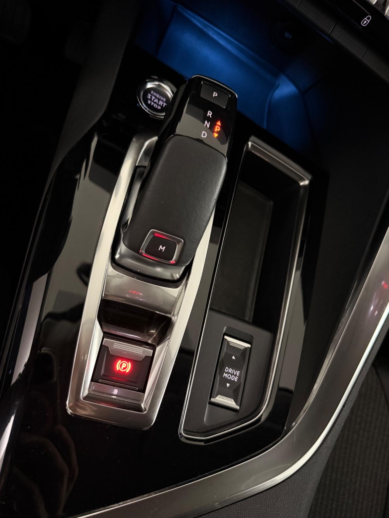 Peugeot 3008 BlueHDi 130 S&S EAT8 GT