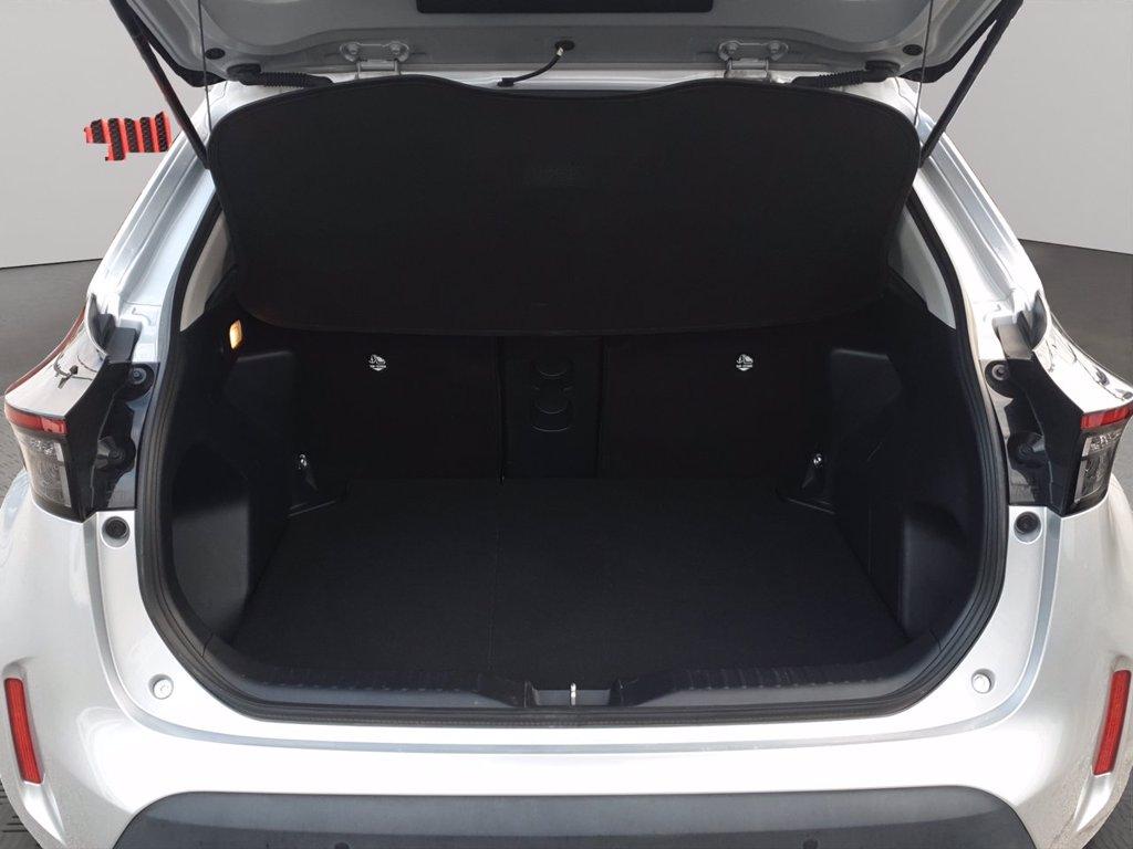 TOYOTA Yaris cross 1.5h lounge fwd 116cv e-cvt del 2024
