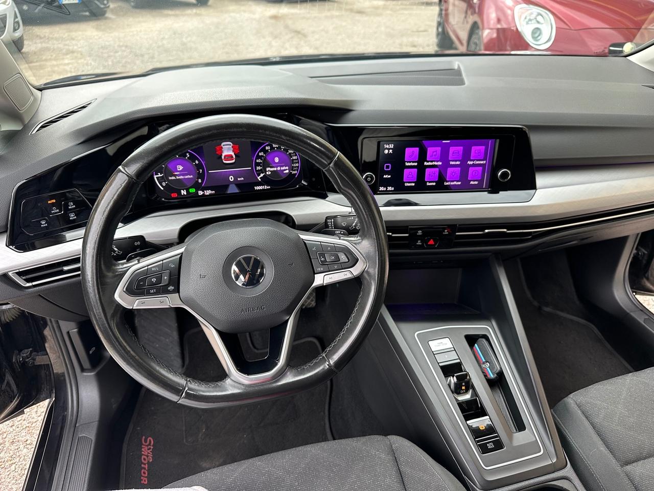 Volkswagen Golf 1.0 eTSI EVO DSG Life