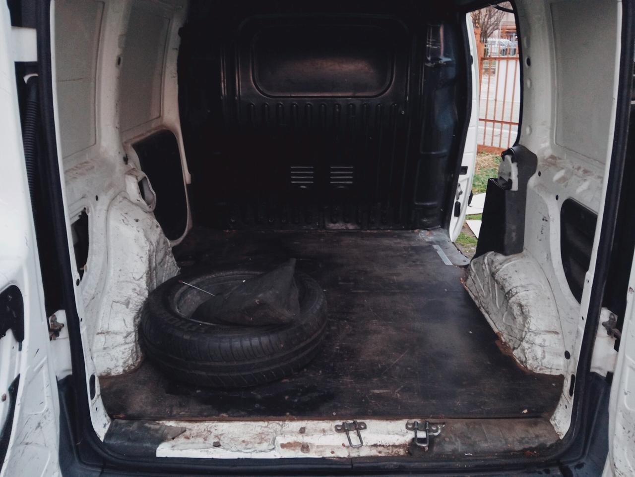 Fiat Doblo 1.9 JTD cat Cargo Lamierato