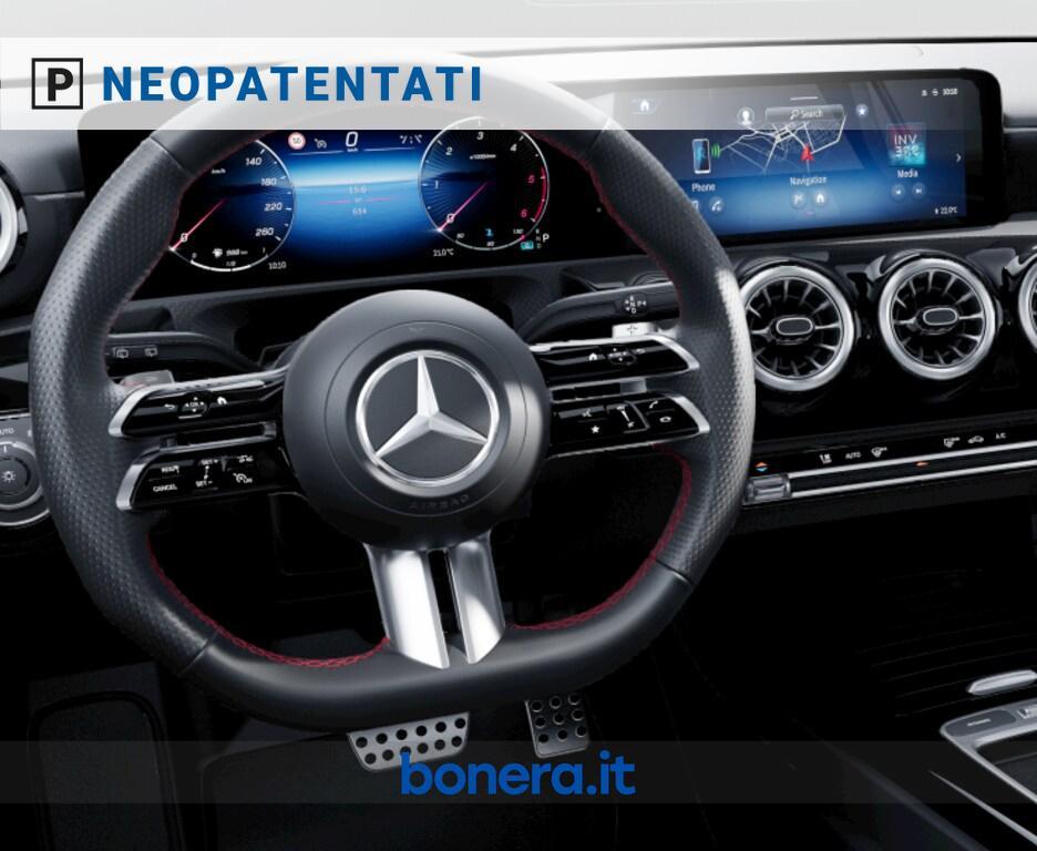 Mercedes Classe A 180 180 D AMG Line Extra Speedshift DCT AMG 8G