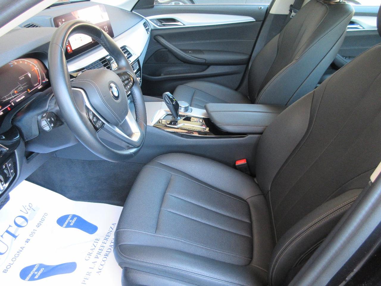 BMW 520 d Touring mhev 48V xdrive Business auto