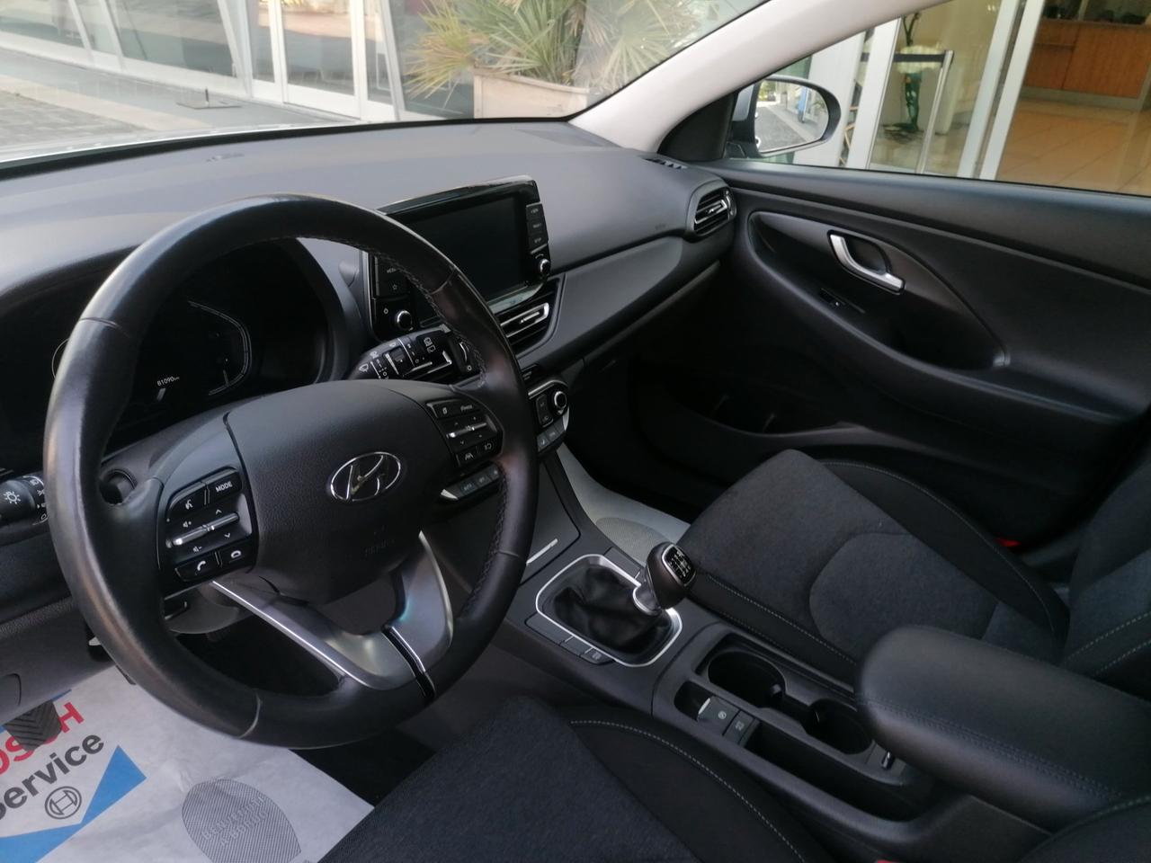 Hyundai i30 Wagon 1.0 t-gdi 48V CarPlay / AndroidAuto Fari LED