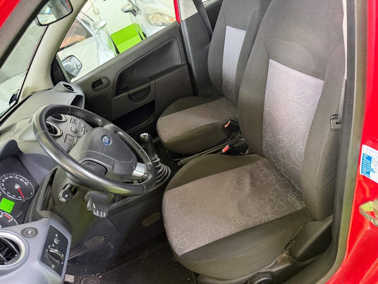 Ford Fiesta 1.2 16V 75cv 5p. NEOPATENTATI