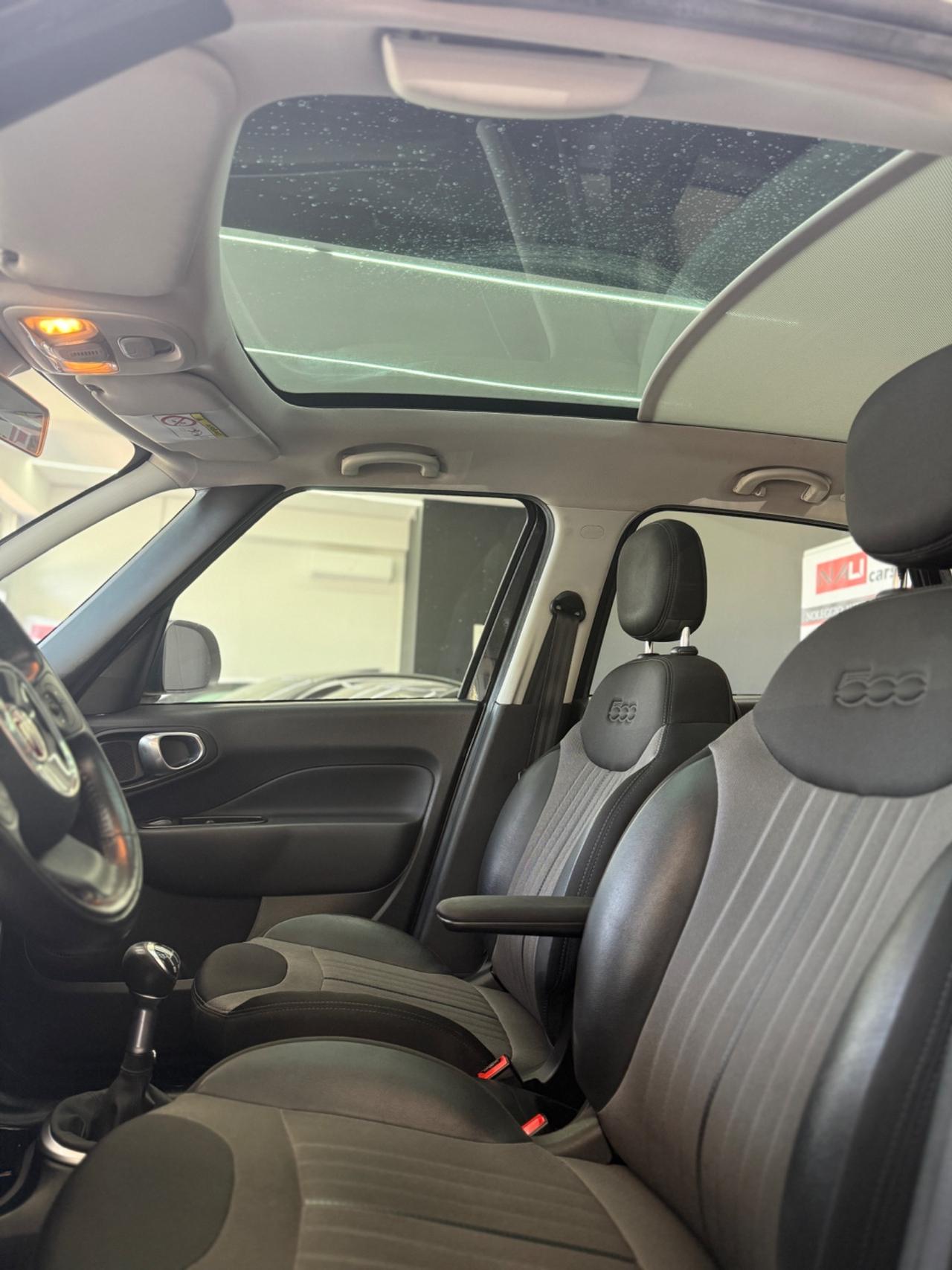 Fiat 500L 1.3 Mjt 95 CV Lounge / tetto panoramico
