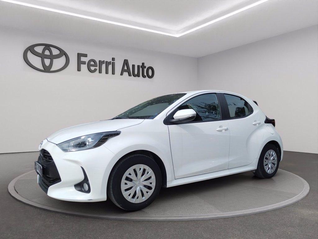 TOYOTA Yaris 1.0 active del 2023