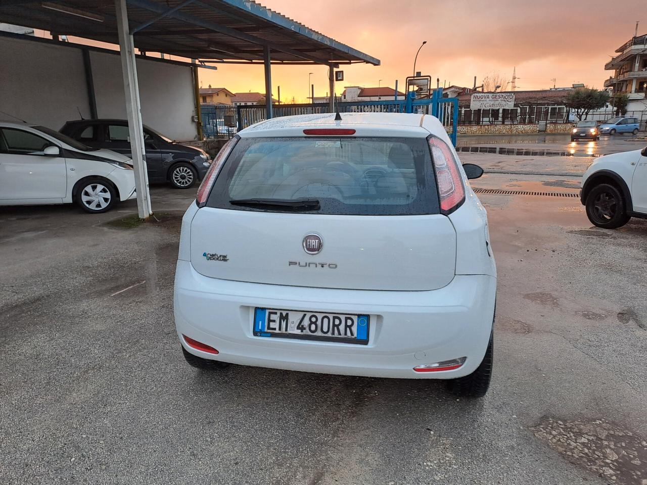 Fiat Punto 1.4 metano casa madre