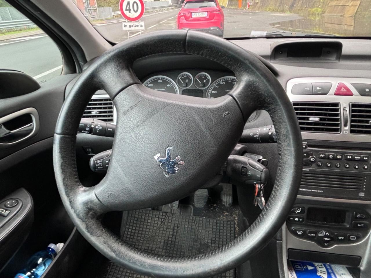Peugeot 307 2.0 HDi FAP 5p. FULL optional