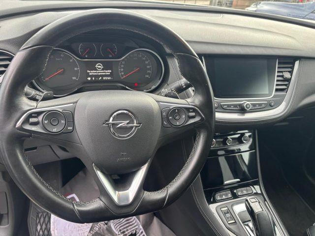 OPEL Grandland X 1.6 Hybrid Plug-in aut. AWD Design Line