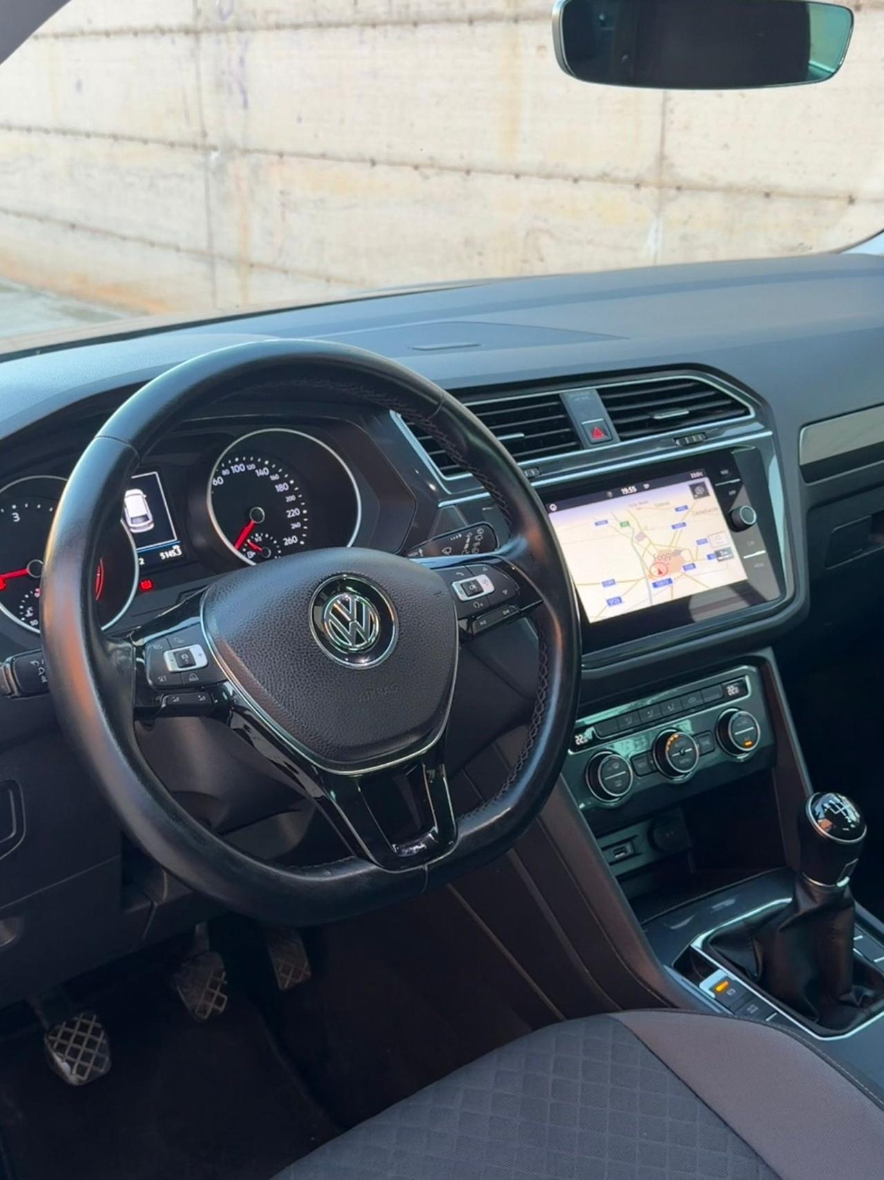 Volkswagen Tiguan 1.6 TDI SCR Urban BlueMotion Technology