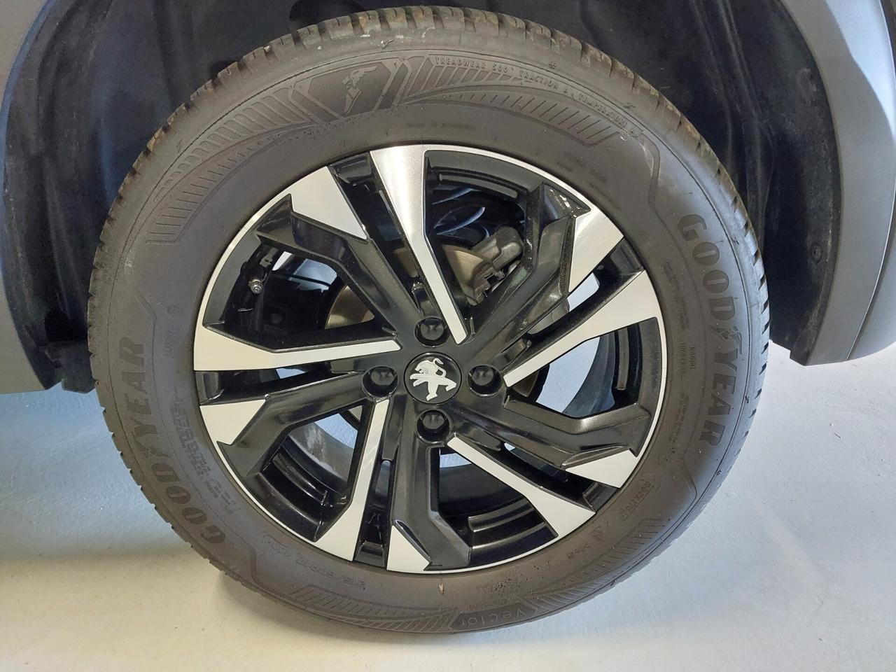 PEUGEOT 2008 2ª serie 2008 BlueHDi 130 S&S EAT...