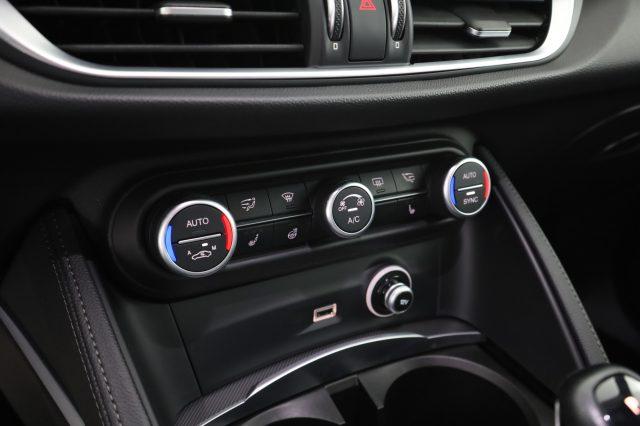 ALFA ROMEO Stelvio Stelvio 2.2 Turbodiesel 210 CV AT8 Q4 Veloce