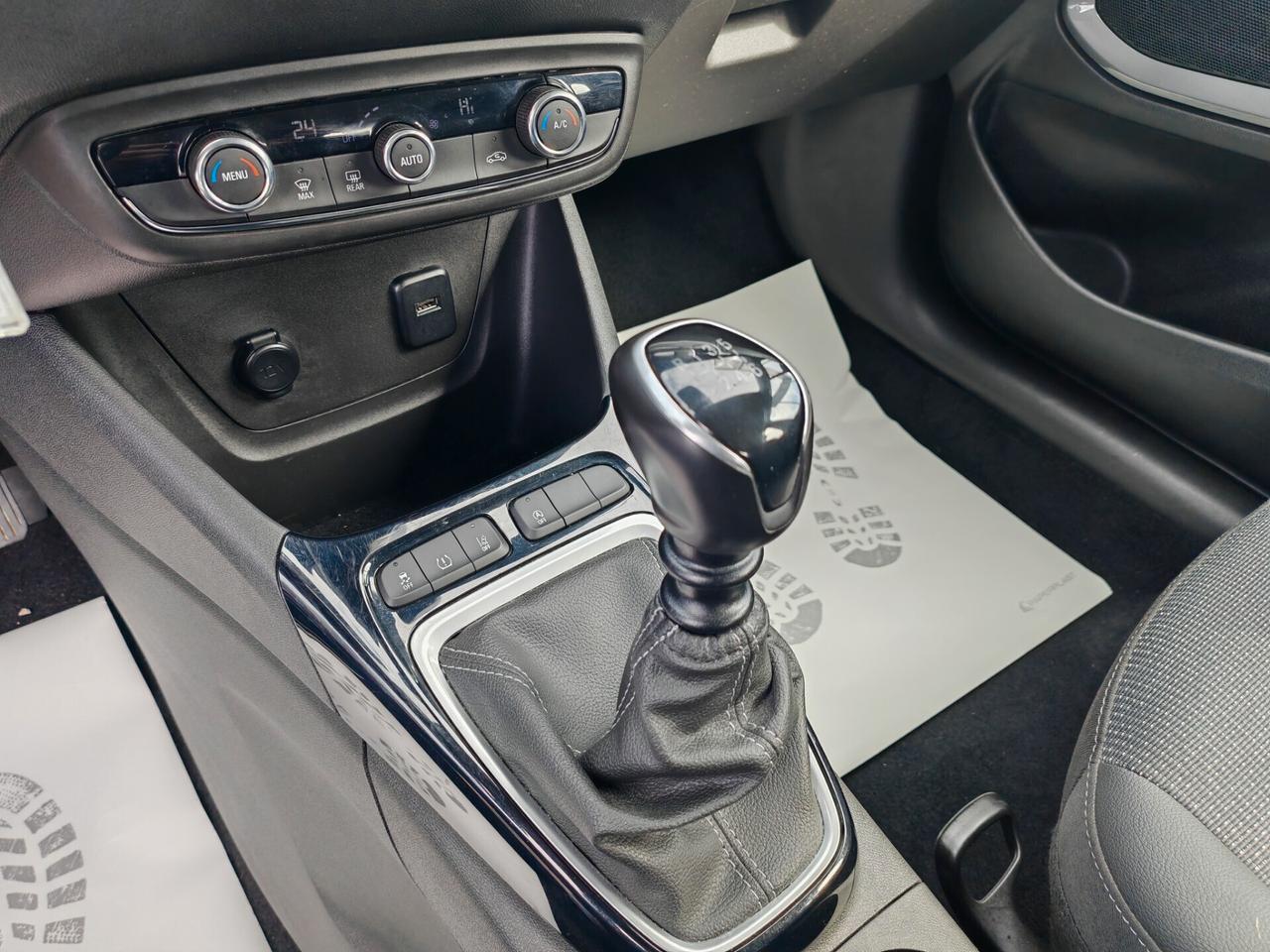 Opel Crossland 1.2benzina 64000km 2022