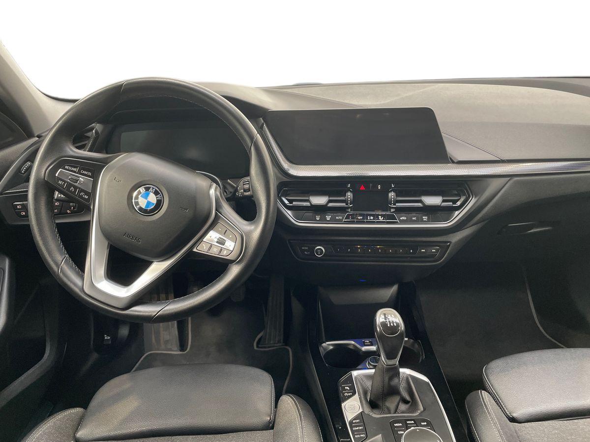 BMW 118i Sport 136cv
