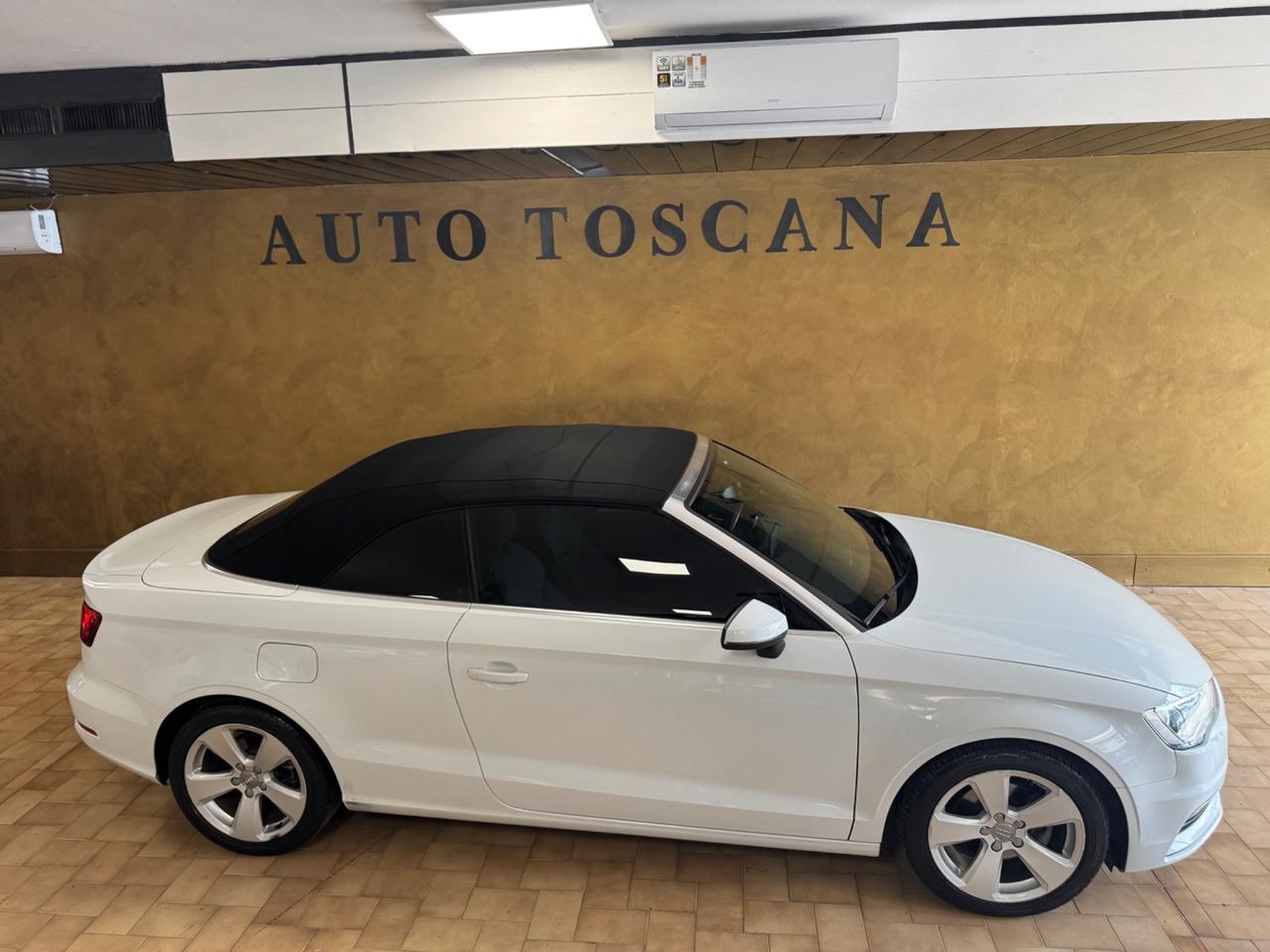 Audi A3 Cabrio 2.0 TDI clean diesel Attraction
