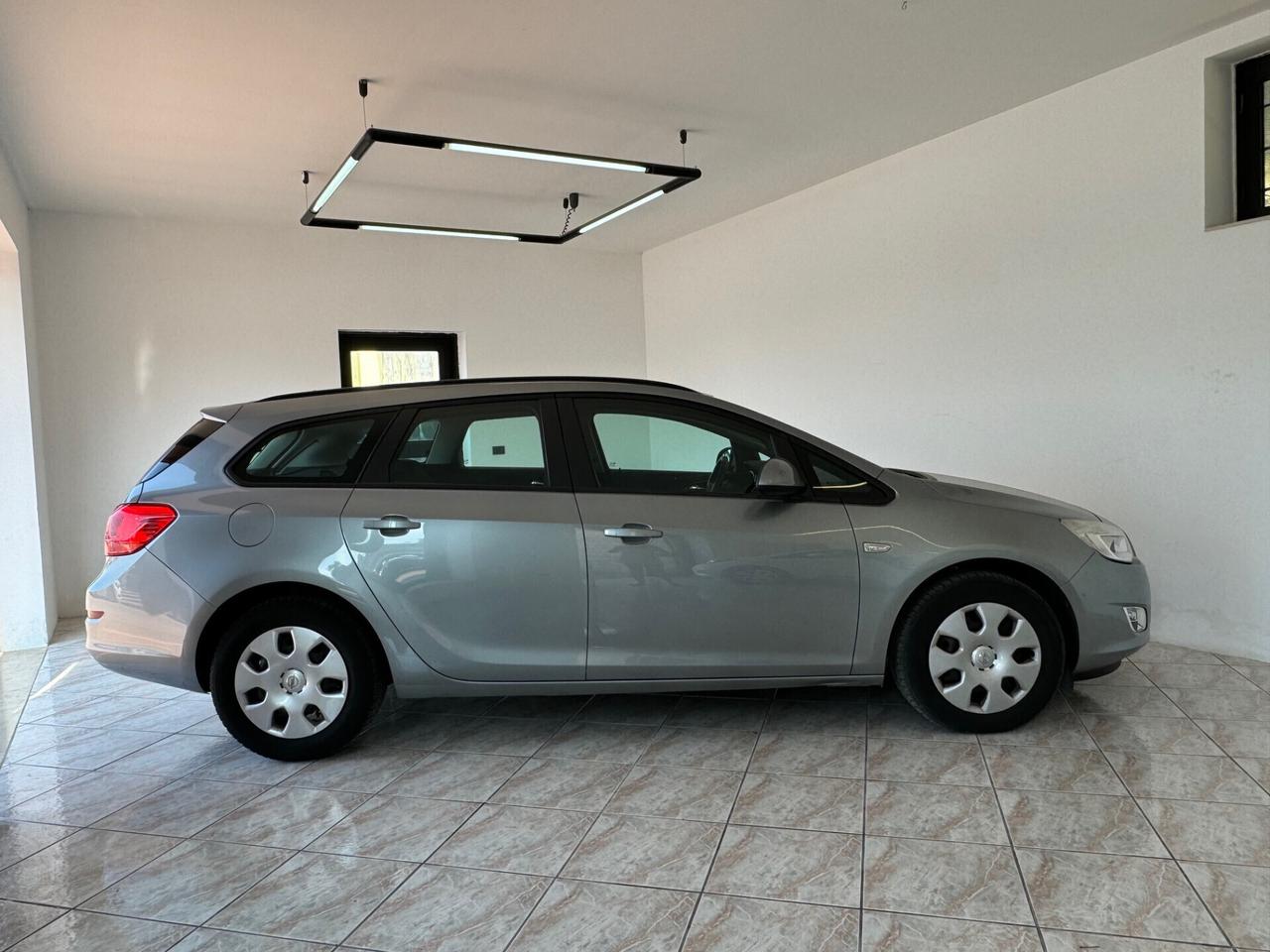 Opel Astra 1.7 CDTI 110CV Sports Tourer Elective