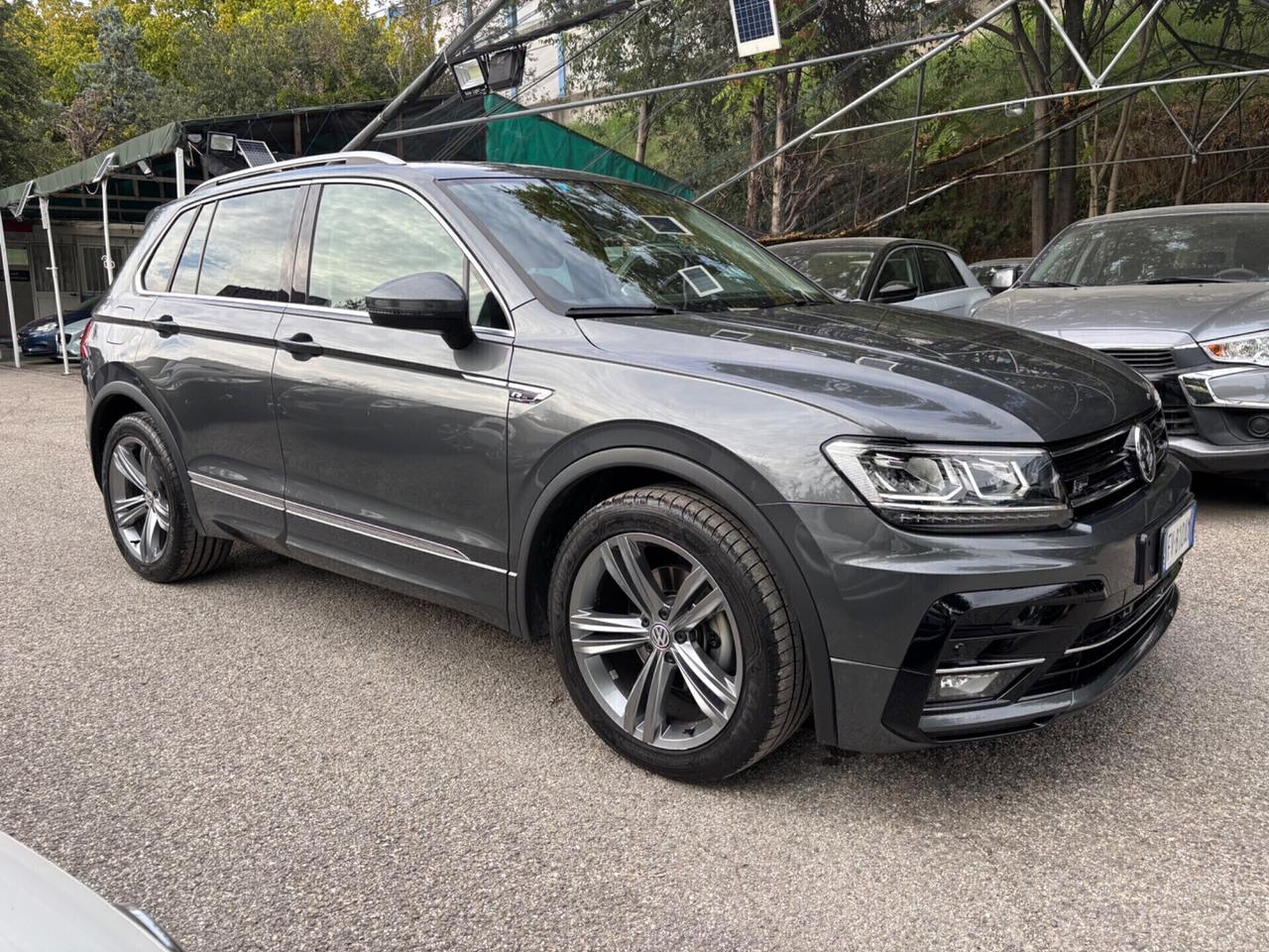 Volkswagen Tiguan 1.6 TDI R-Line sport