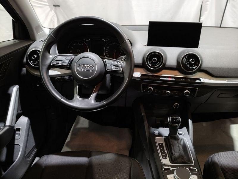 Audi Q2 Q2 35 TFSI Business