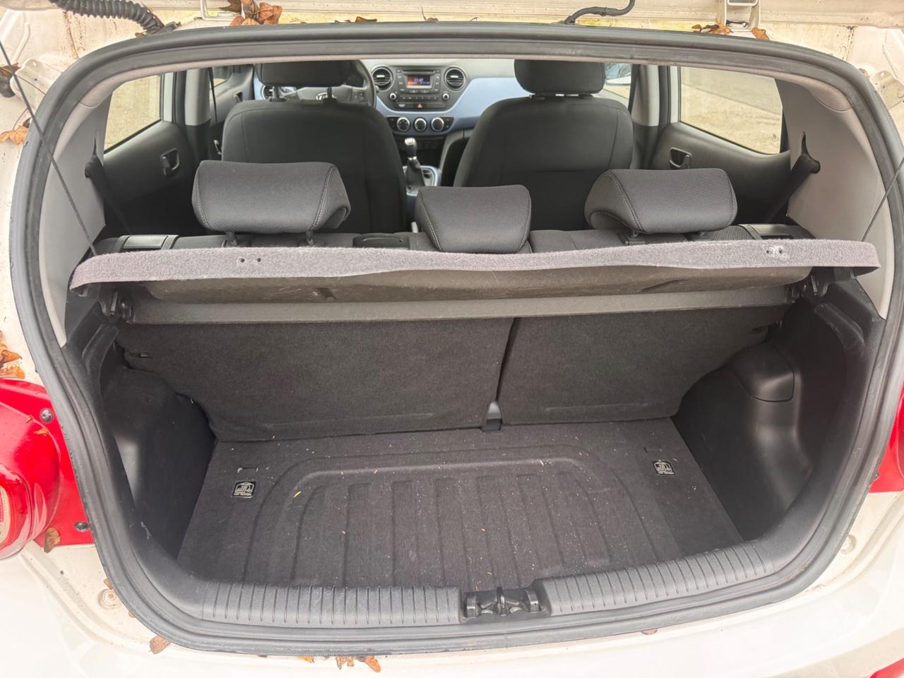 Hyundai i10 1.0 BENZ neopaten garanzia 12 mesi