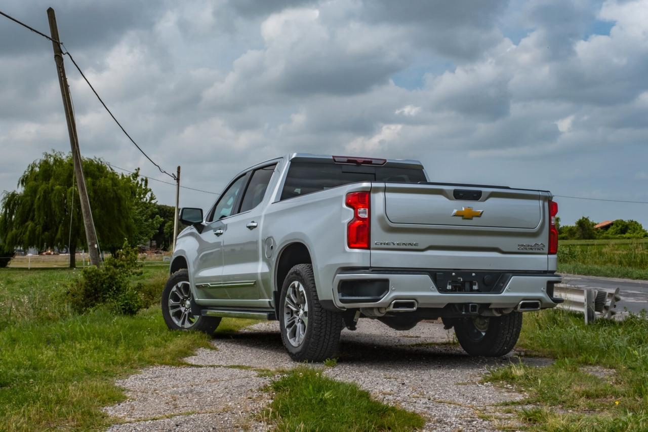 Chevrolet Silverado 6.2 V8 HIGH COUNTRY NEW MODEL 2025