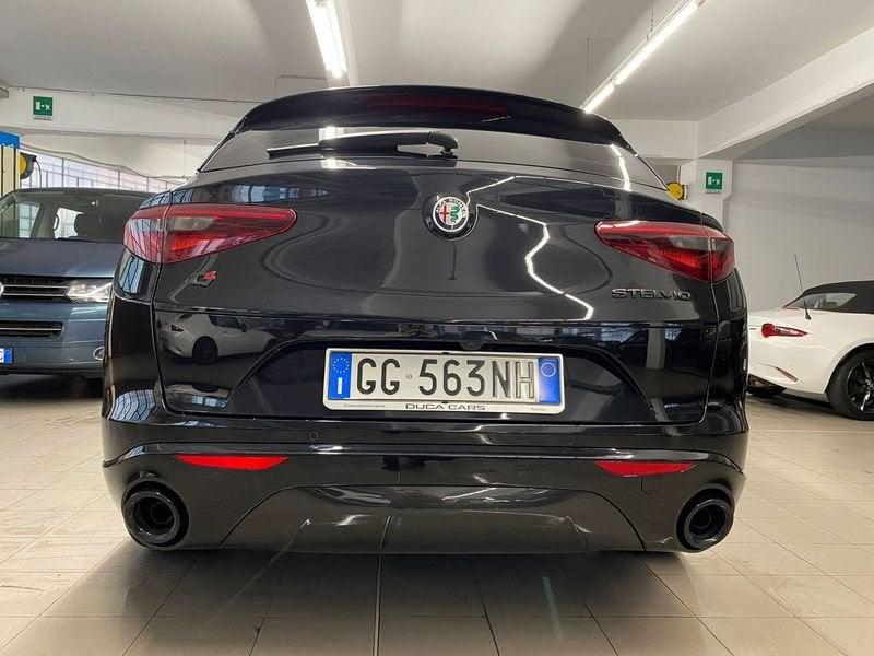 Alfa Romeo Stelvio 2.2 Turbodiesel 210 CV AT8 Q4 Veloce