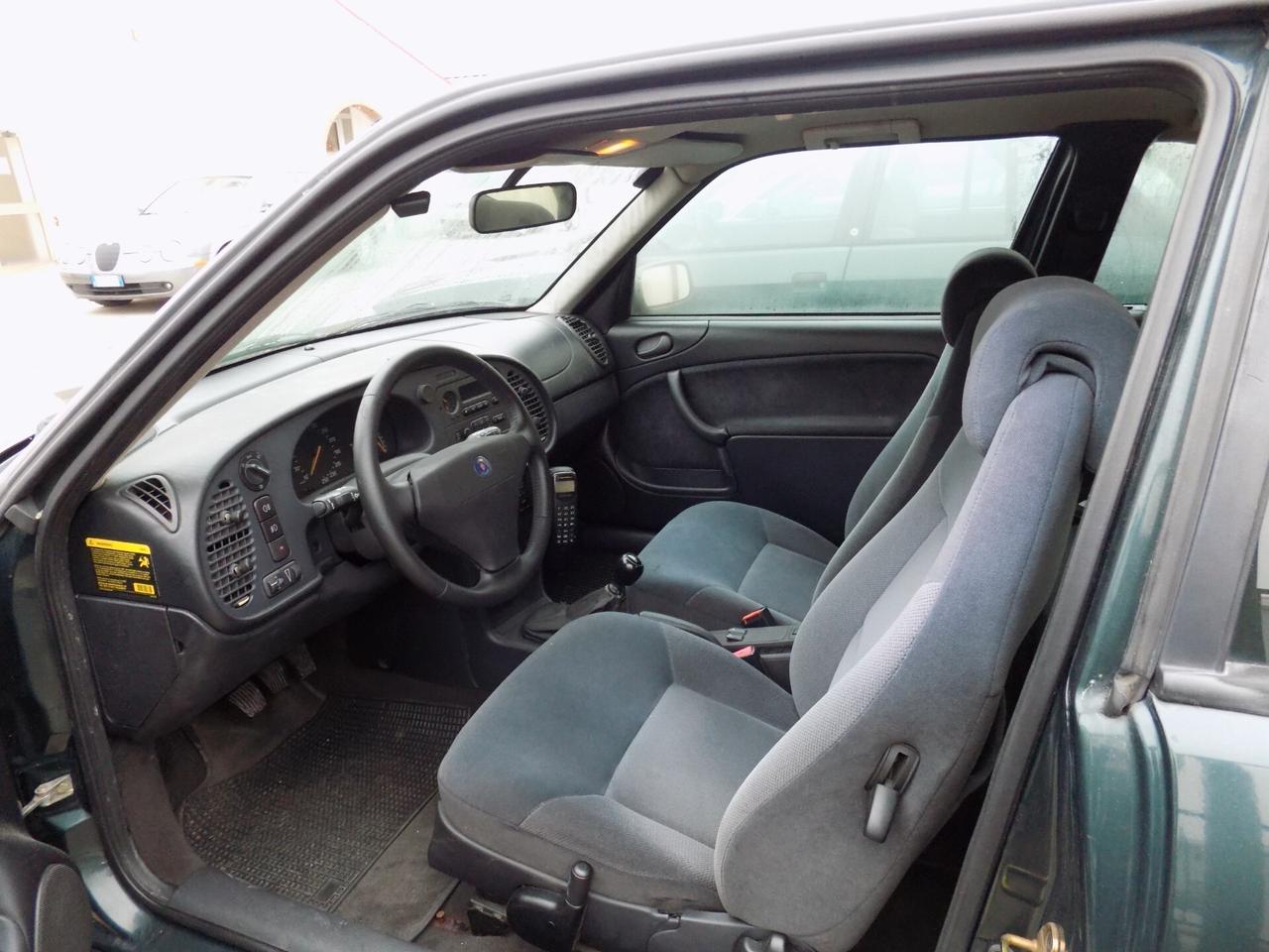 Saab 900 2.0i 16V cat 3 porte
