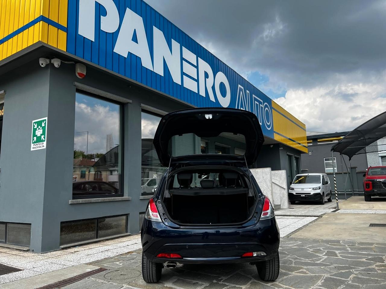 LANCIA Ypsilon 3ª serie Ypsilon 1.2 69 CV 5 po...