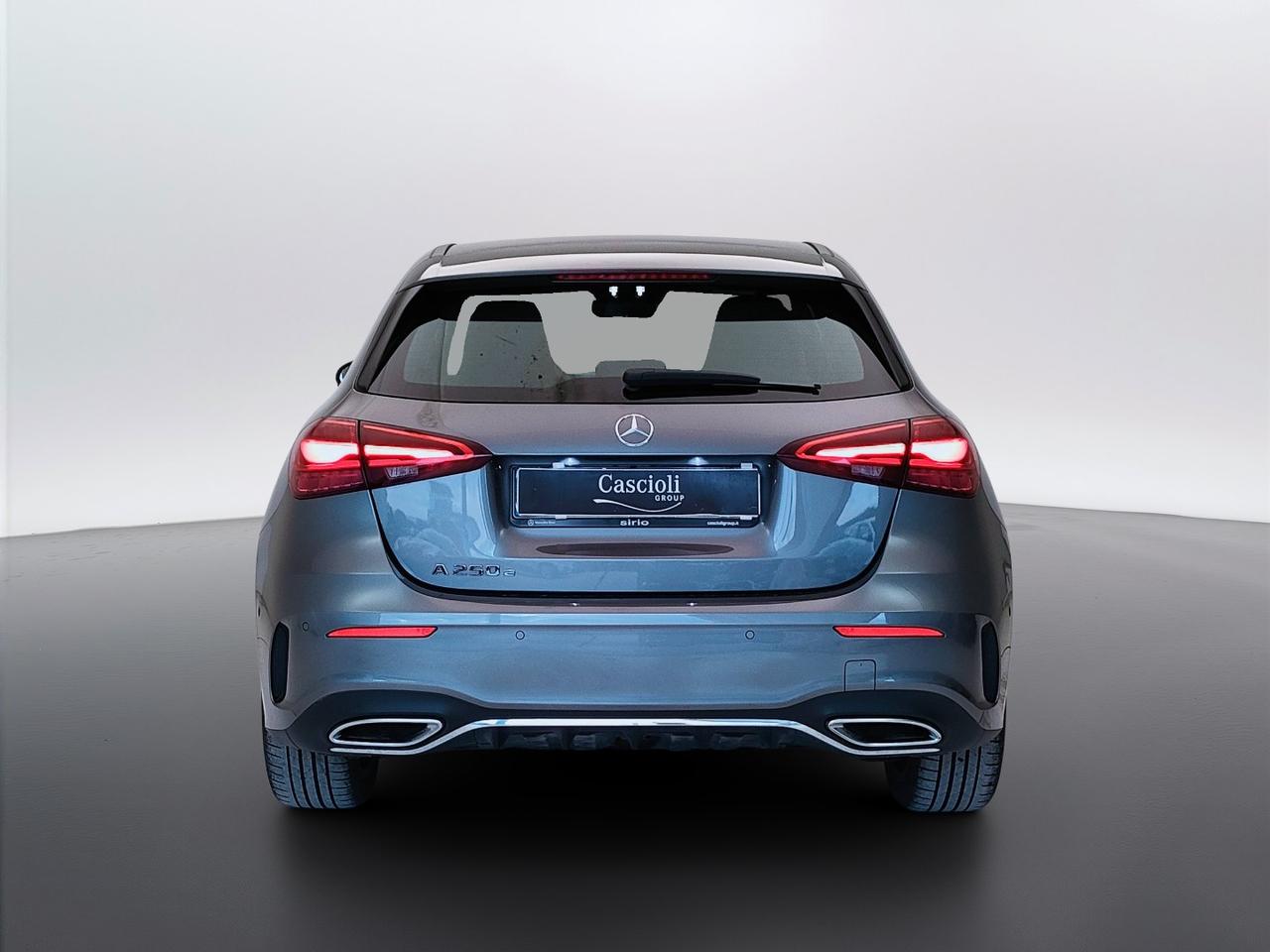 Mercedes-Benz Classe A - W177 2023 - A 250 e phev AMG Line Advanced Plus Digital Edition auto