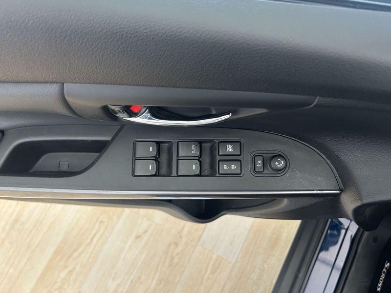 Suzuki S-Cross 1.4 Hybrid Top+