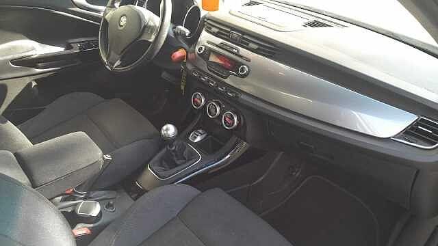 Alfa Romeo Giulietta 1.6 JTDm-2 105 CV Progression