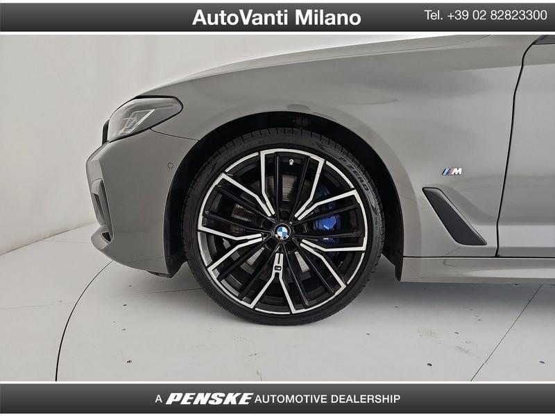 BMW Serie 5 530d 48V xDrive Touring Msport