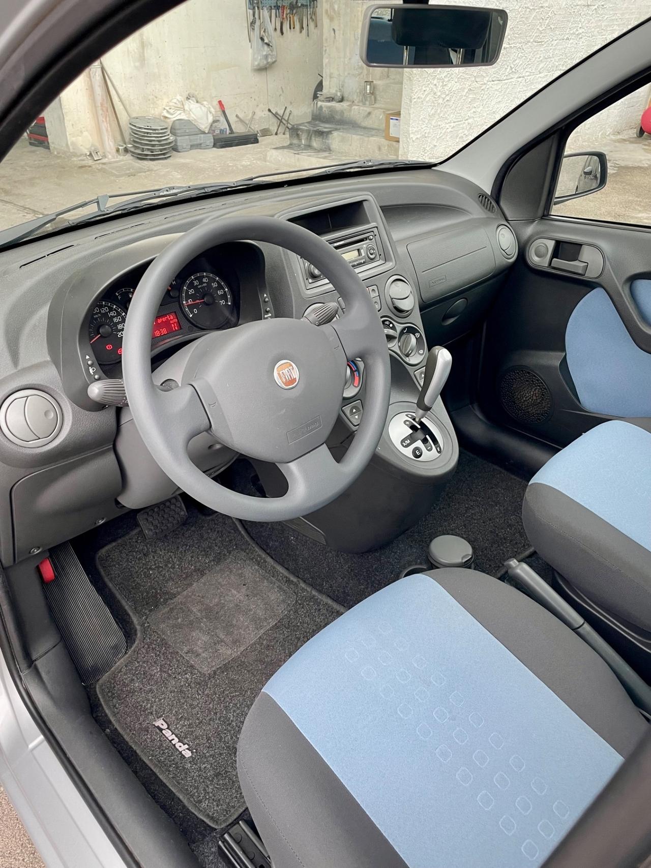 Fiat Panda 1.2 Dynamic automatica tetto panoramico apribile