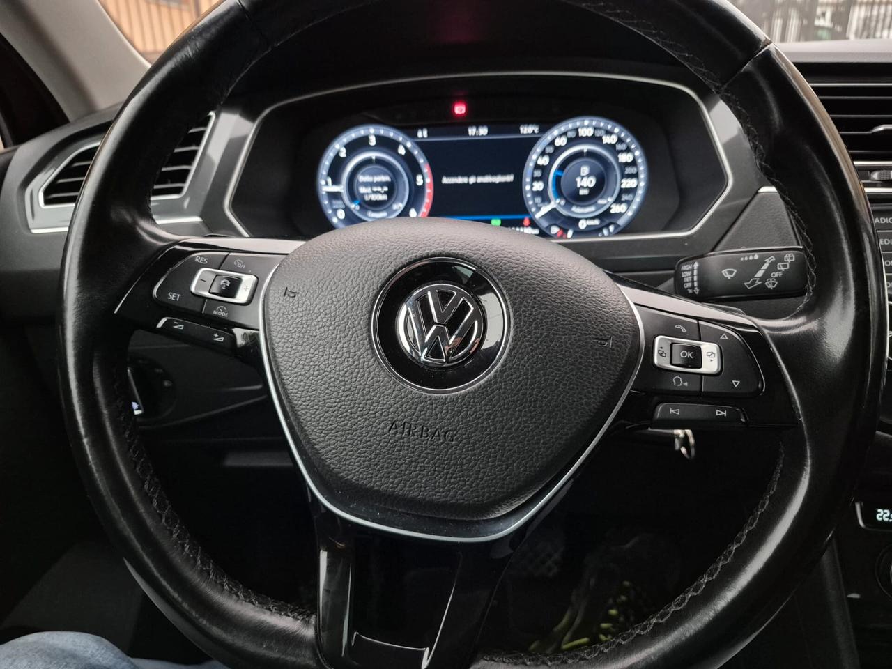 Volkswagen Tiguan 2.0 TDI SCR DSG 4MOTION Style BMT