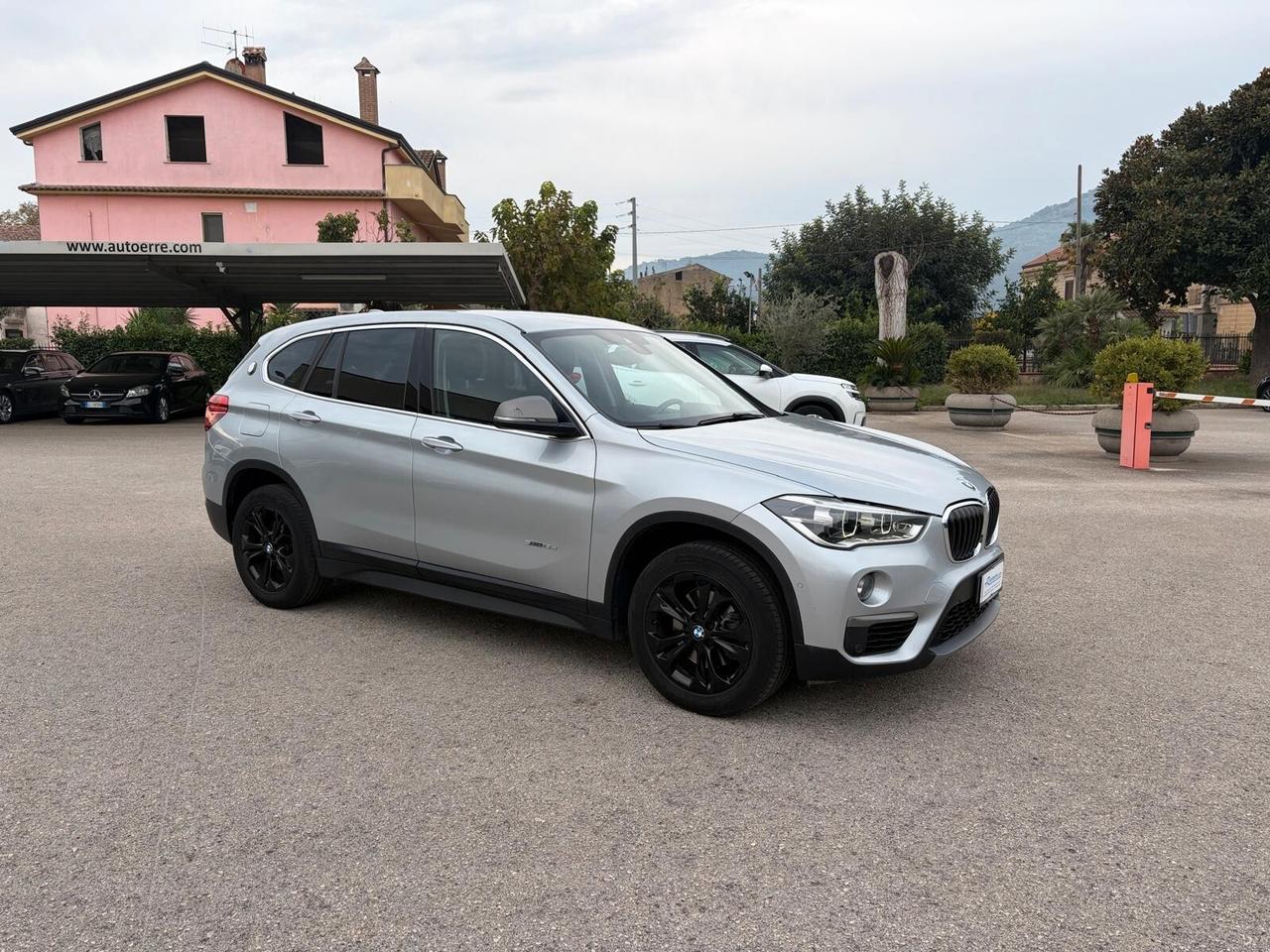 Bmw X1 sDrive18d Business Aut